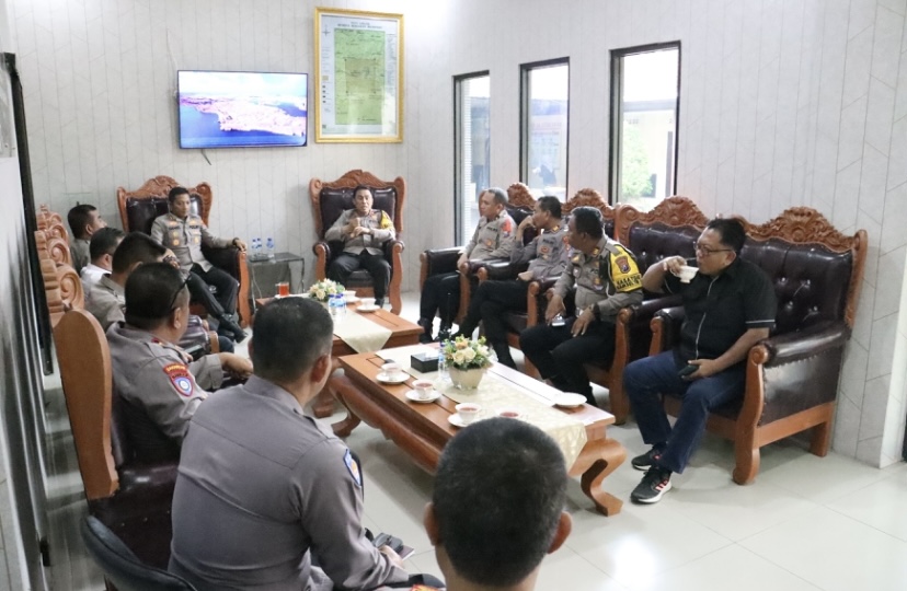 Gelar Coffee Morning, Kapolres Mojokerto Kota Ajak Pejabat Utama Perkuat Koordinasi Amankan Pilkada Serentak