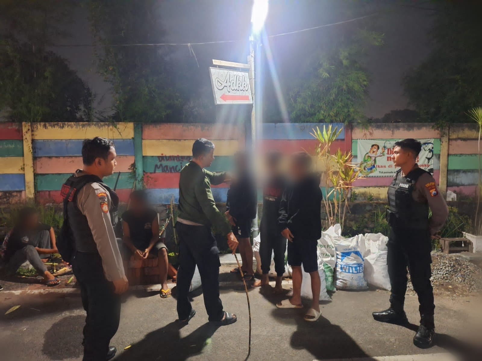 Polisi Berhasil Amankan 5 Remaja di bawah umur, saat tawuran