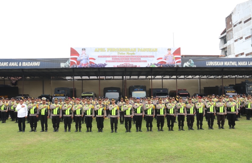 Siap Amankan Pilkada, Pamatwil didampingi Kapolres Mojokerto Kota Pimpin Apel Serpas Pengamanan TPS