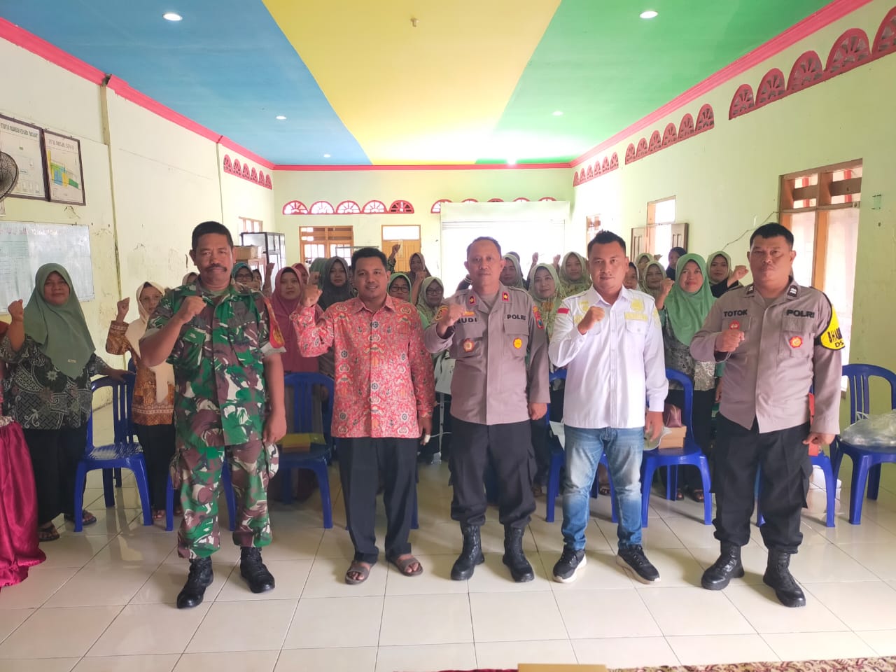 Polisi dan Masyarakat  Gelar Penyuluhan Perlindungan Anak
