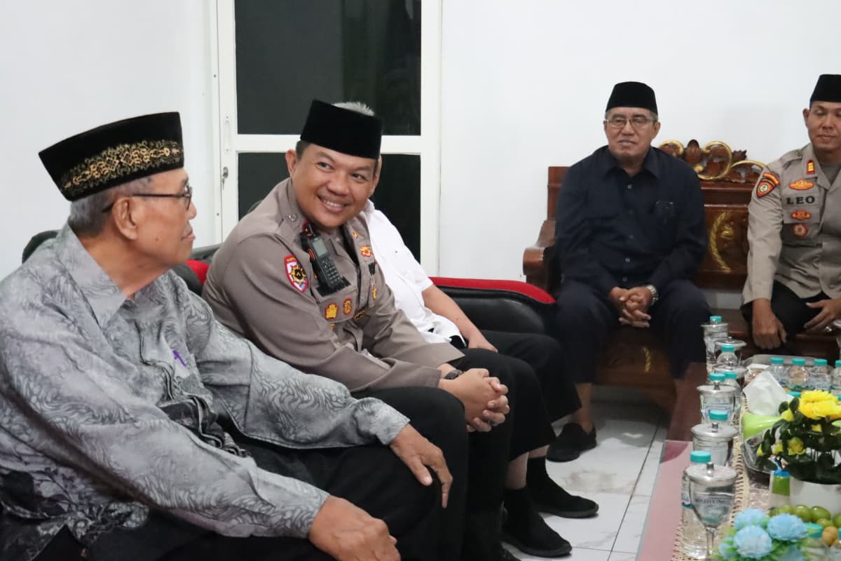 Silaturahmi Dengan Muhammadiyah dan LDII Kota Mojokerto, Kapolres : Saling Bahu Membahu Bersinergi Menjaga Mojokerto Kota